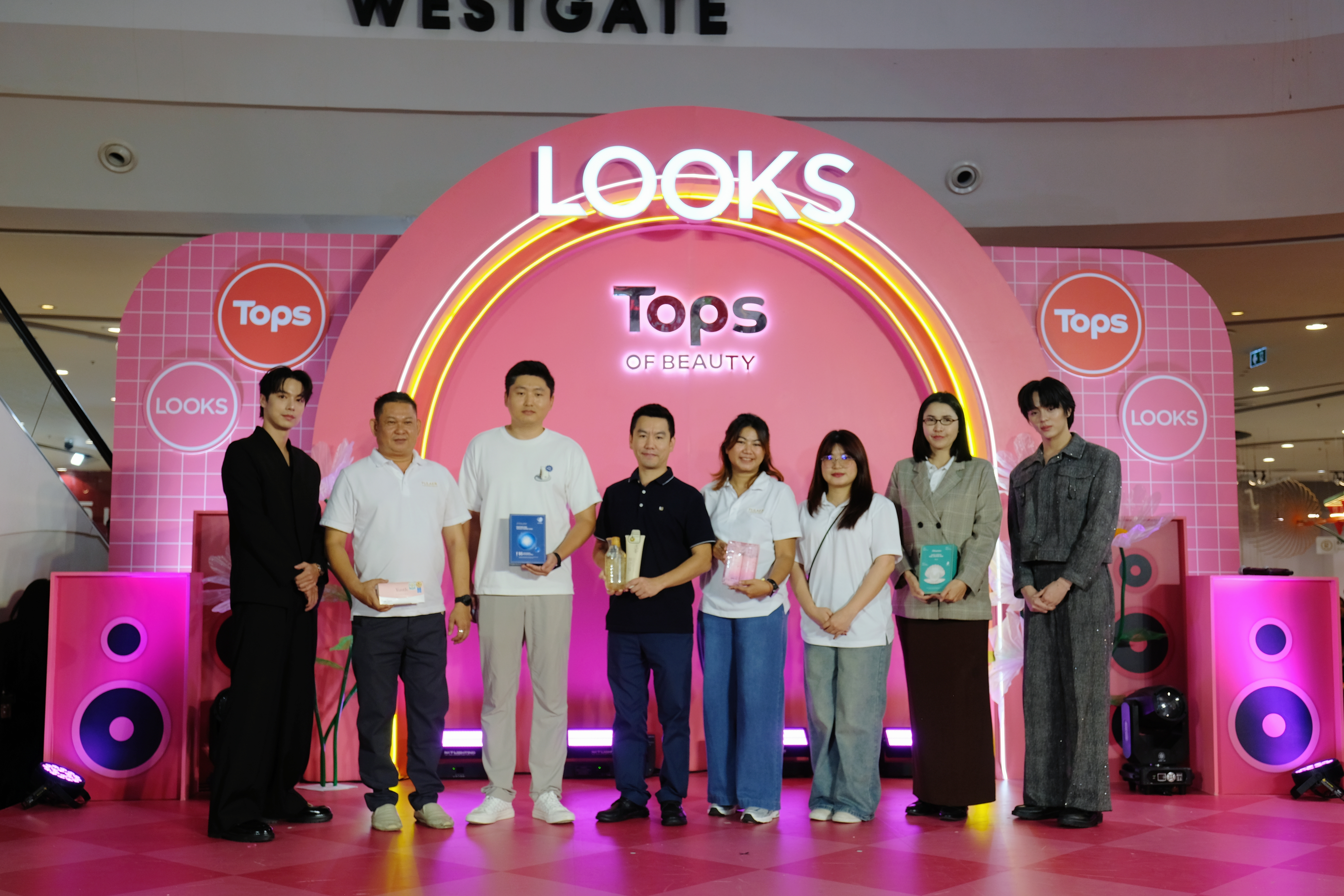 QIANDU announced a strategic partnership with Tops in Thailand to accelerate JMsolution's offline retail rollout.